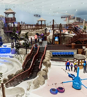 ski dubai snow