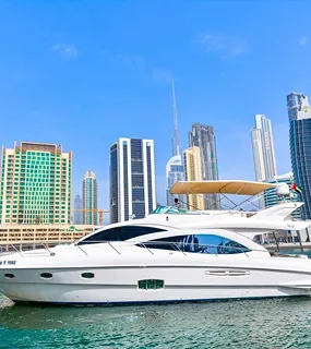 42 ft yacht